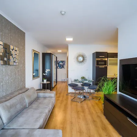 Apartment Myflat Club 218 Gold7 Wellness Siófok